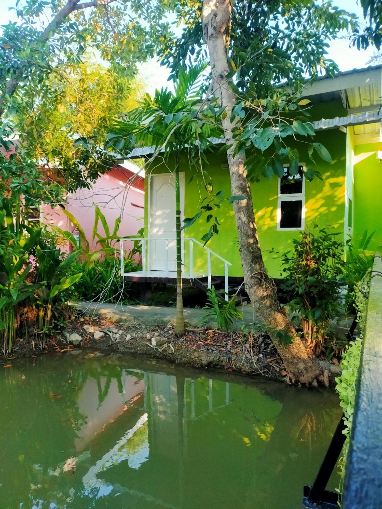 Ban Suan Lung Rin Hotel Kanchanaburi Exterior photo